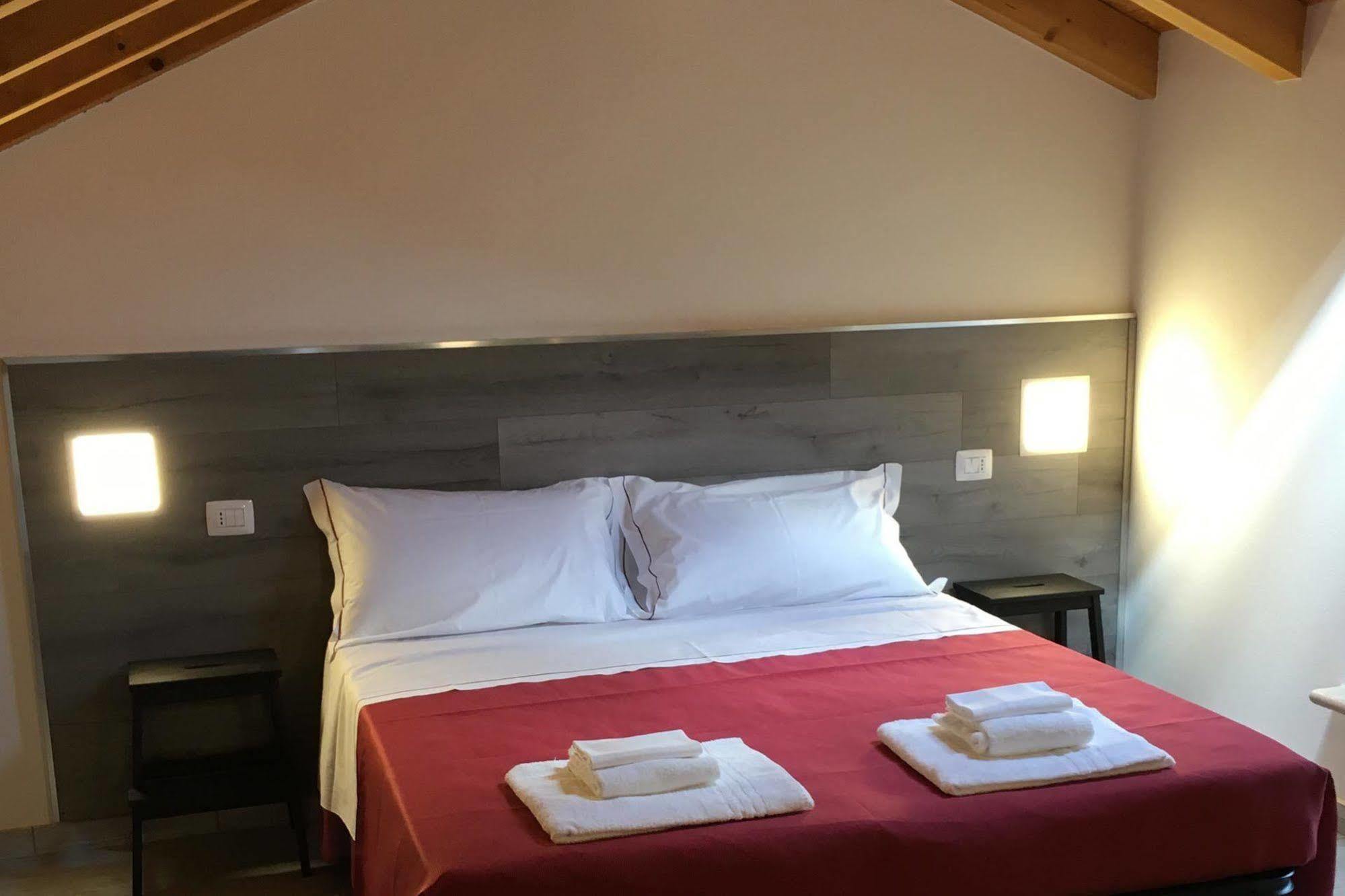House Sabbioneta Hotel Luaran gambar