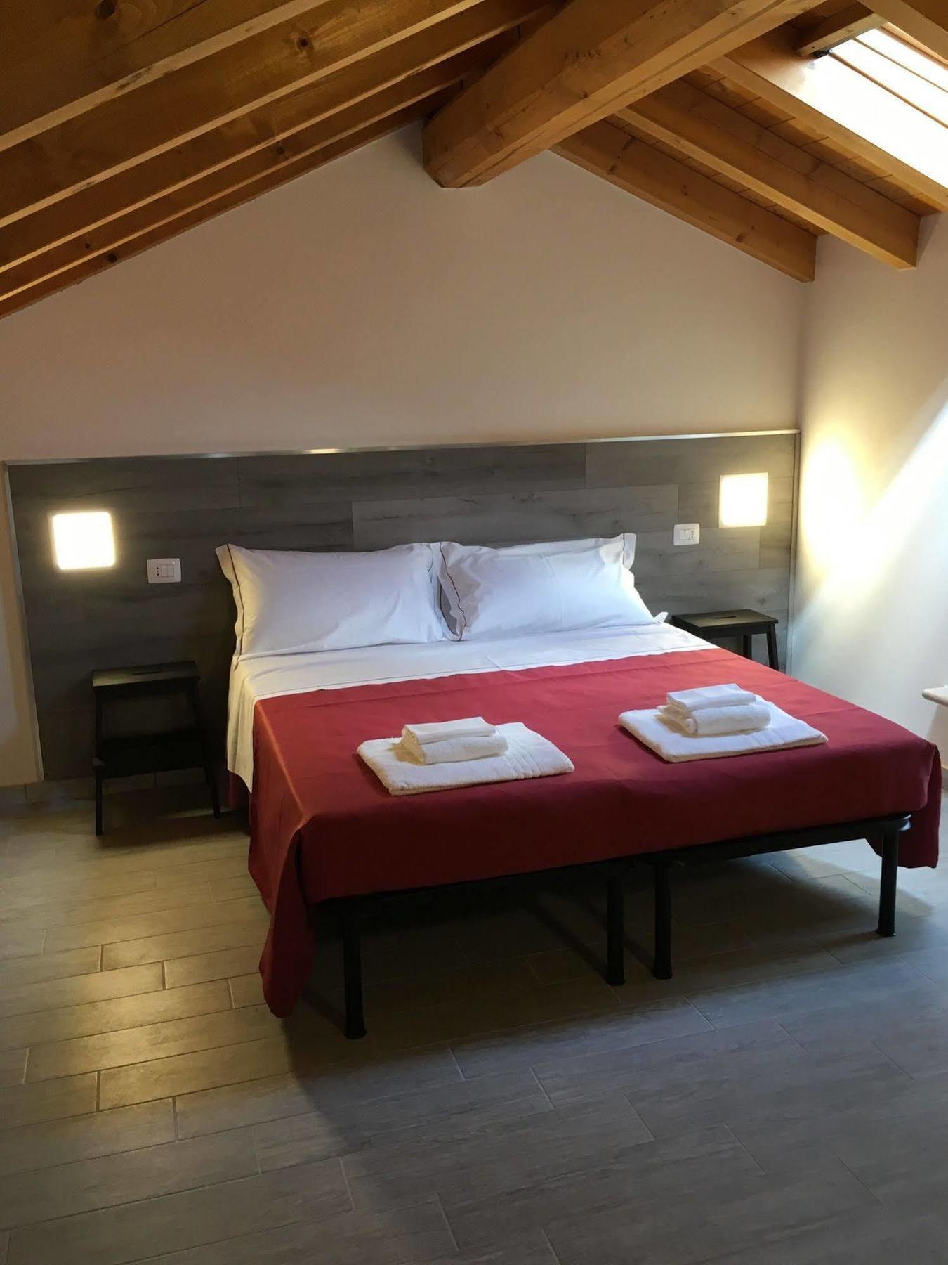 House Sabbioneta Hotel Luaran gambar